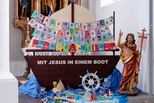 Mit Jesus in einem Boot / MEDIArt Photographie I www.mediart.at Mit Jesus in einem Boot